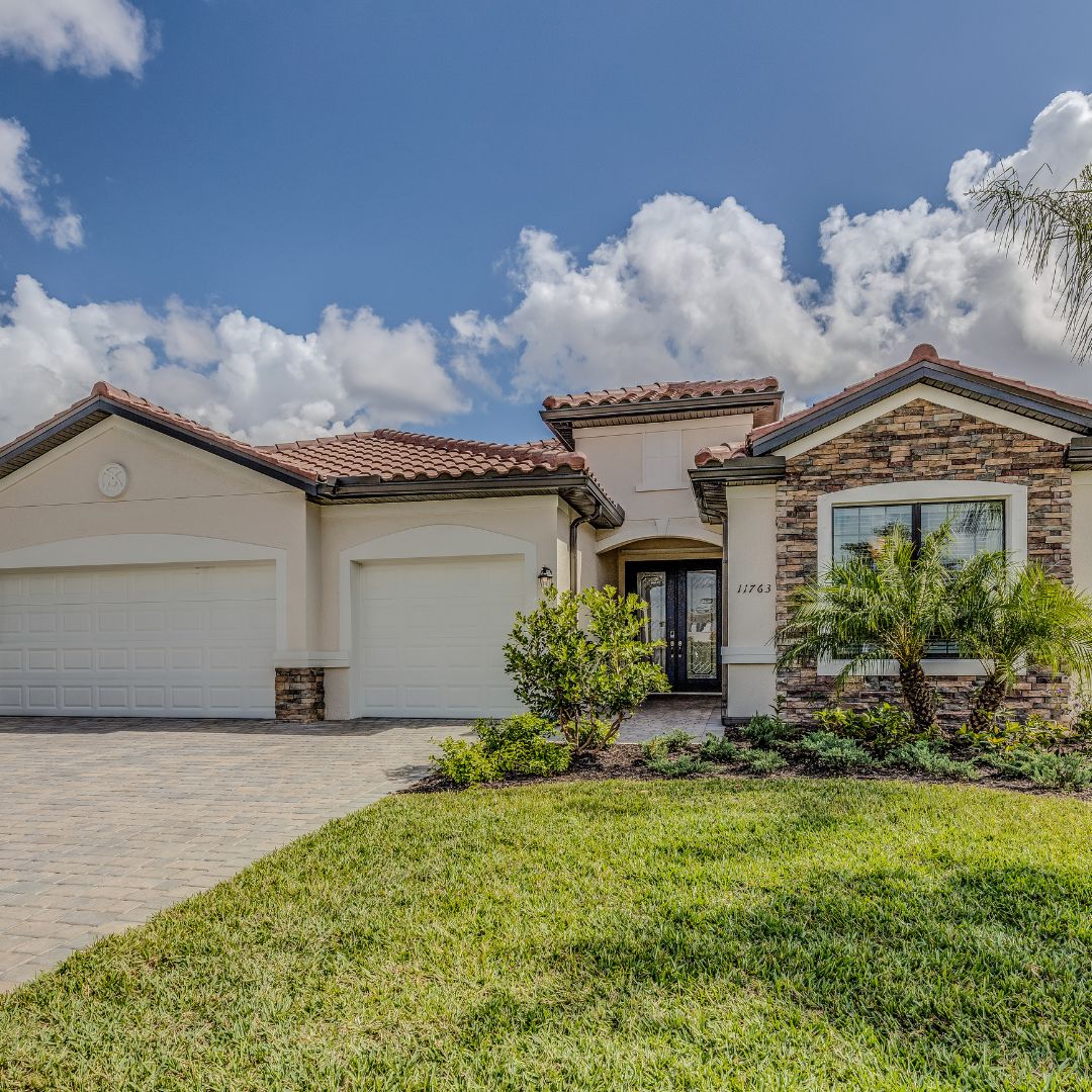 Mold testing Nocatee FL: A Florida home.